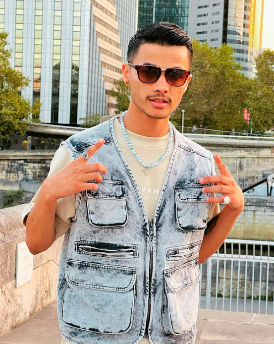 <a href="#">Contact us</a>